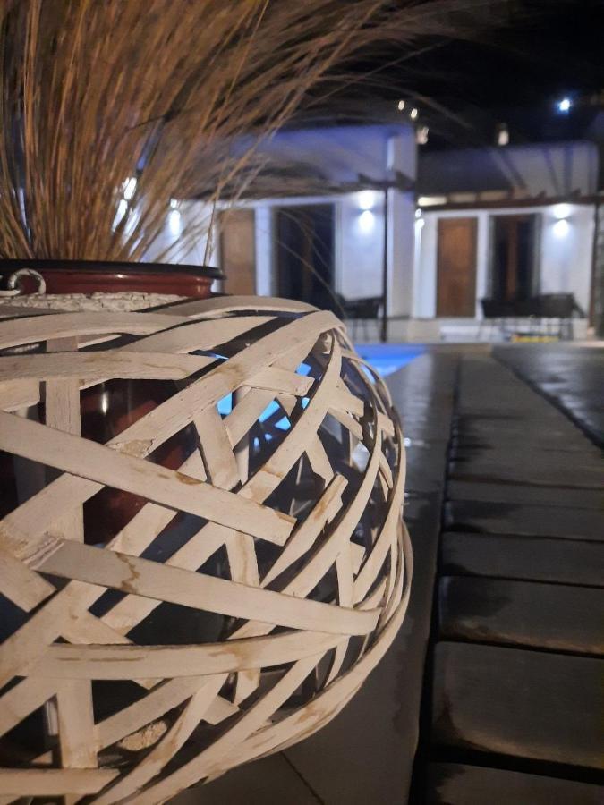 Terra White Seaview Pool Apartments & Suites Mykonos Town 외부 사진