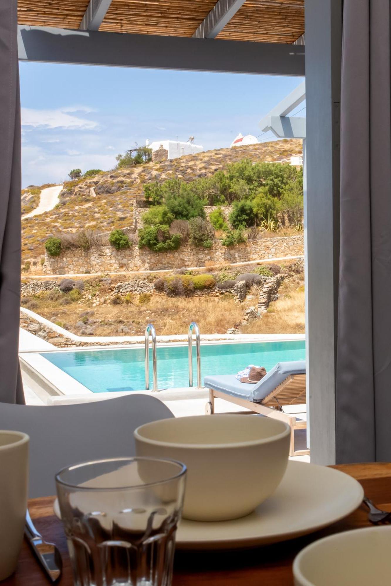 Terra White Seaview Pool Apartments & Suites Mykonos Town 외부 사진